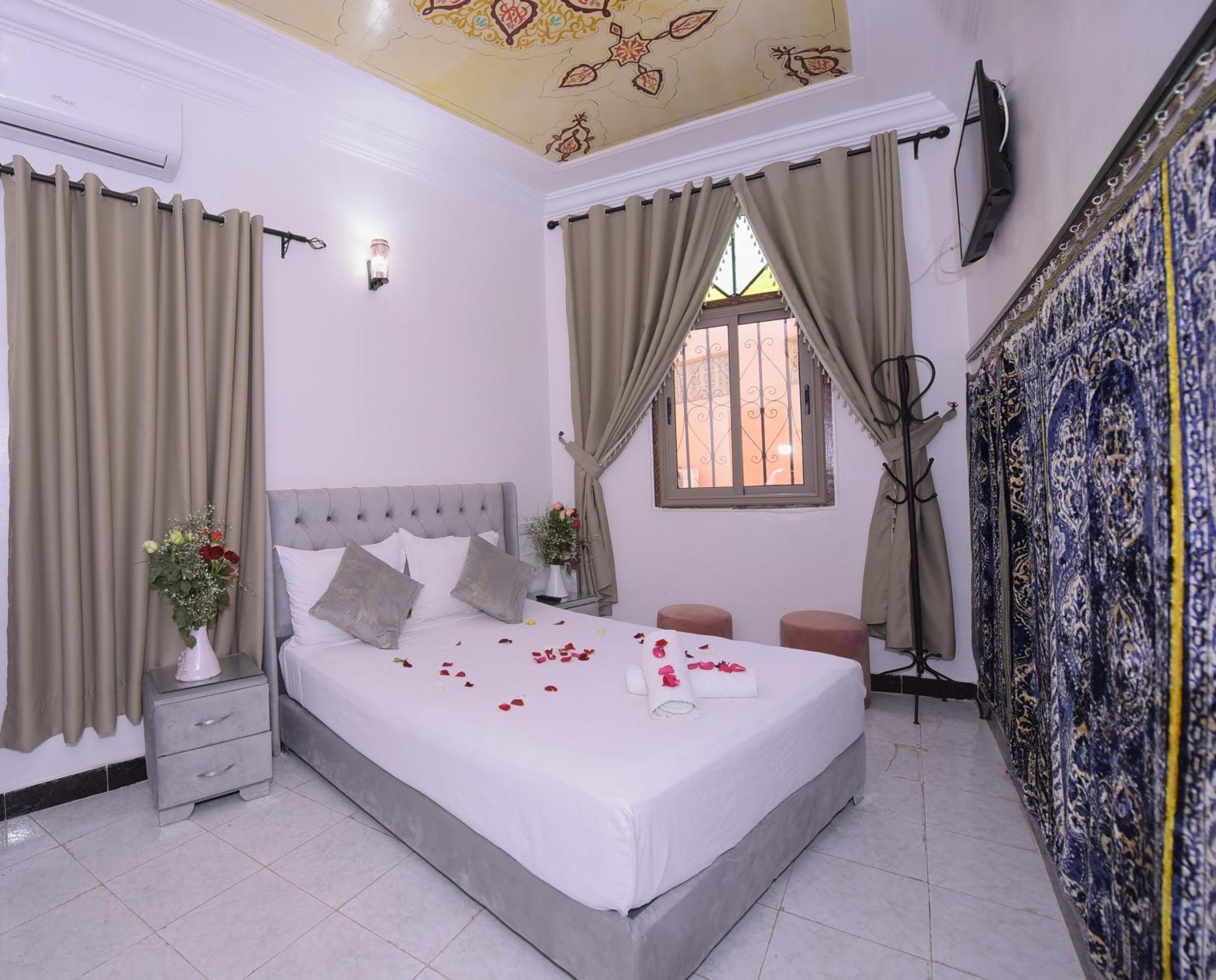 Hotel Riad Fantasia Марракеш Экстерьер фото